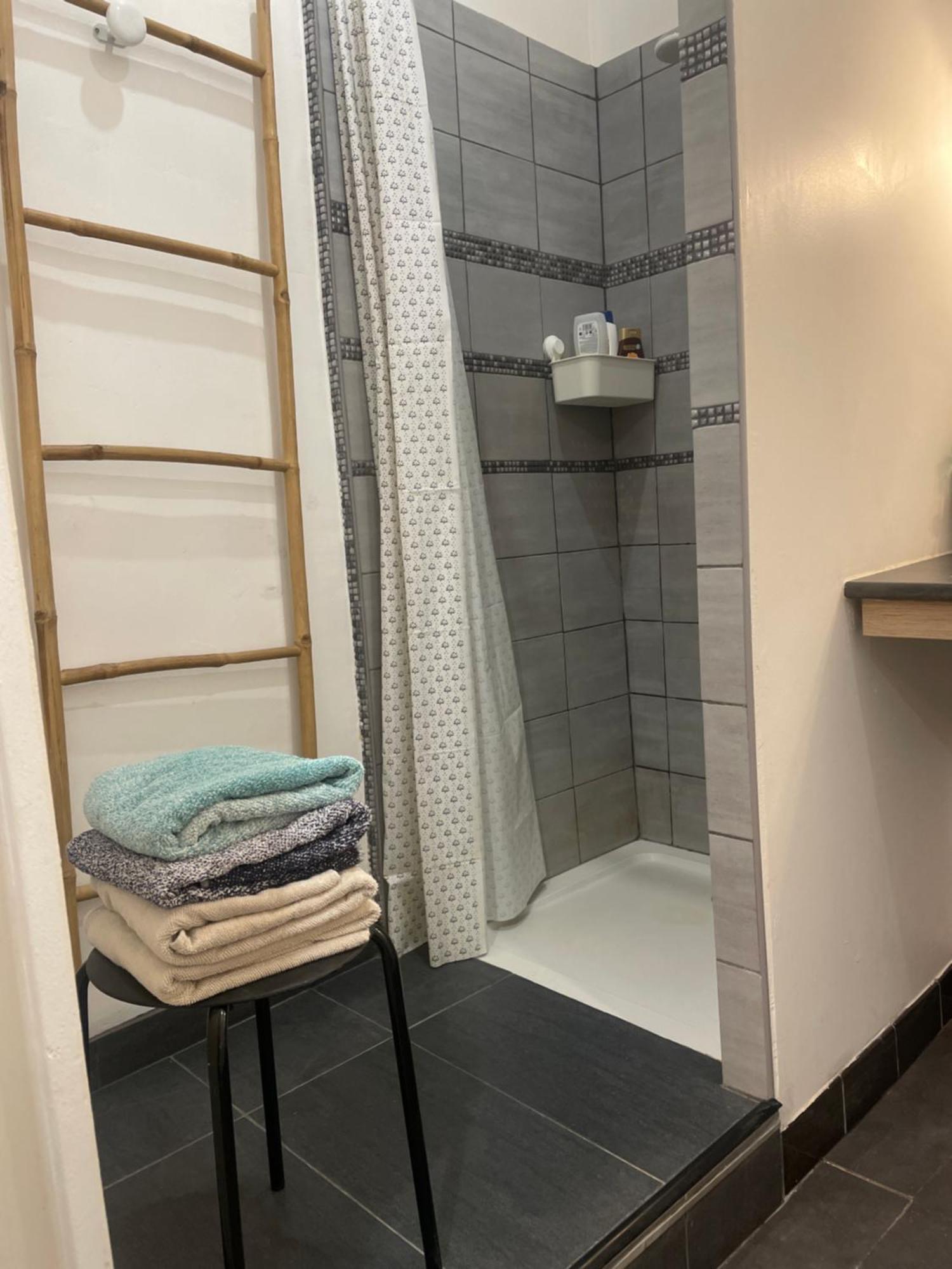 Appt 2 Chambres Au Centre Ville 3E Marseille Ngoại thất bức ảnh